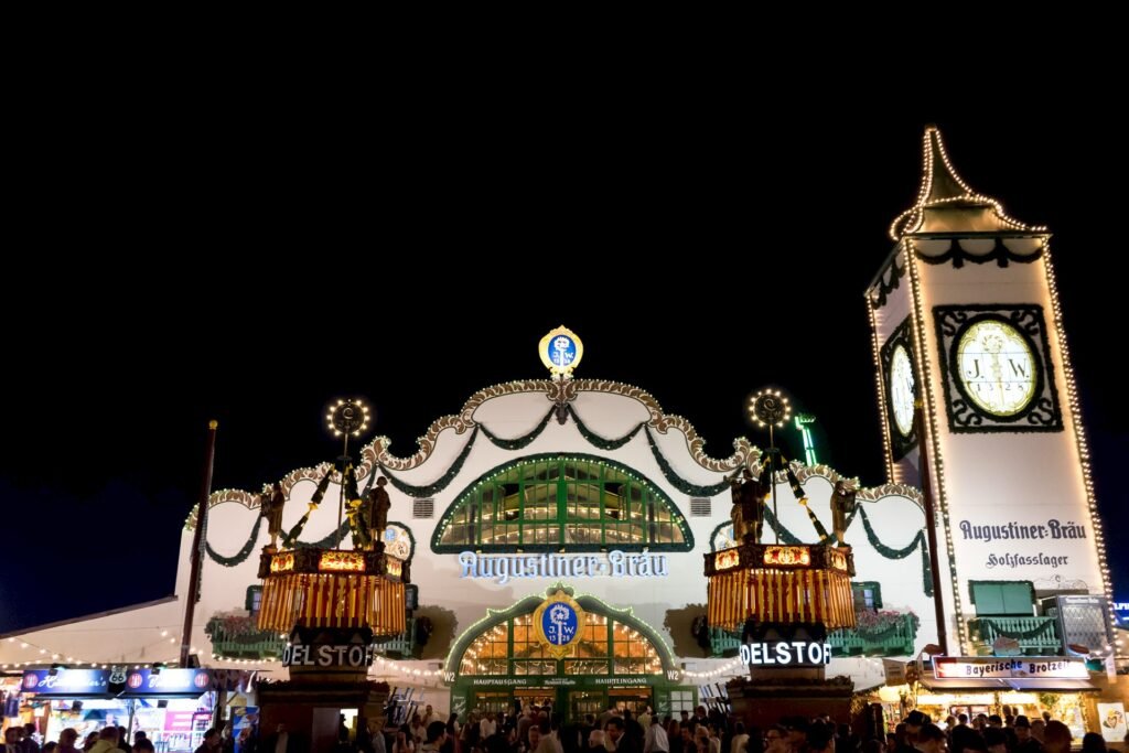 Augustiner-Festhalle Augustiner-Festhalle